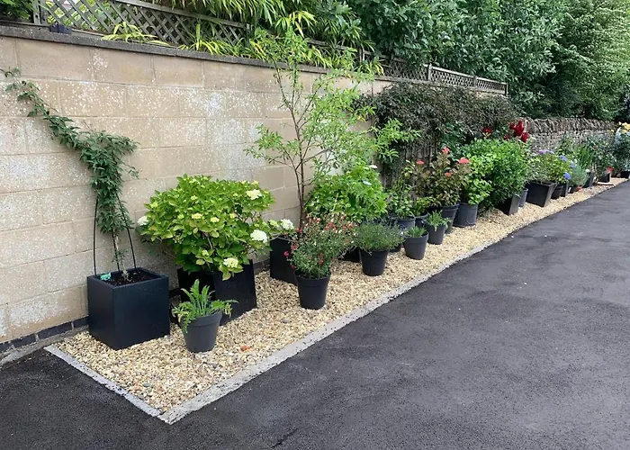 Hotels in Downtown Cirencester
