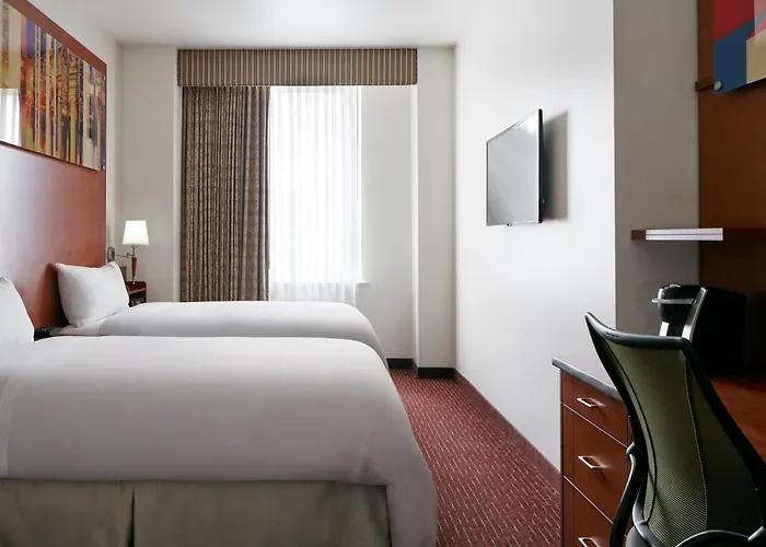 Hotels in Downtown Trenton