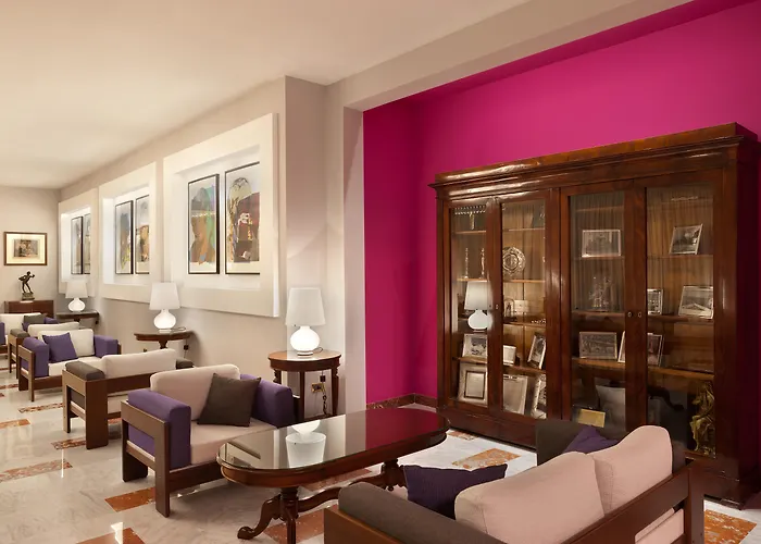 Hotels in Downtown Sorrento