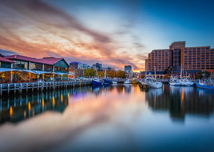 Hotels in Downtown Hobart