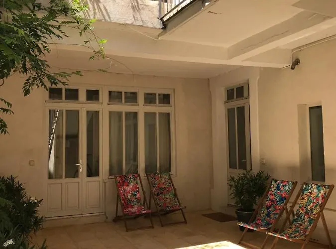 Hotels in Downtown Avignon