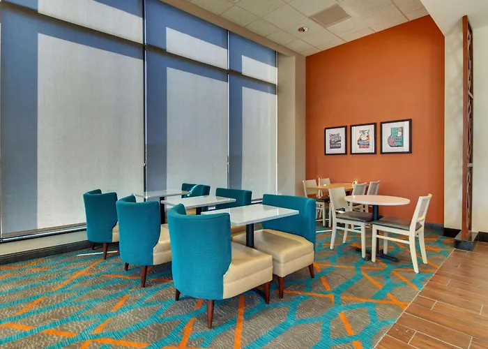 Hotels in Downtown Murfreesboro