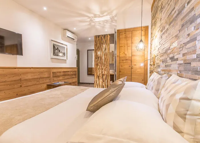 Hotels in Downtown Chambery