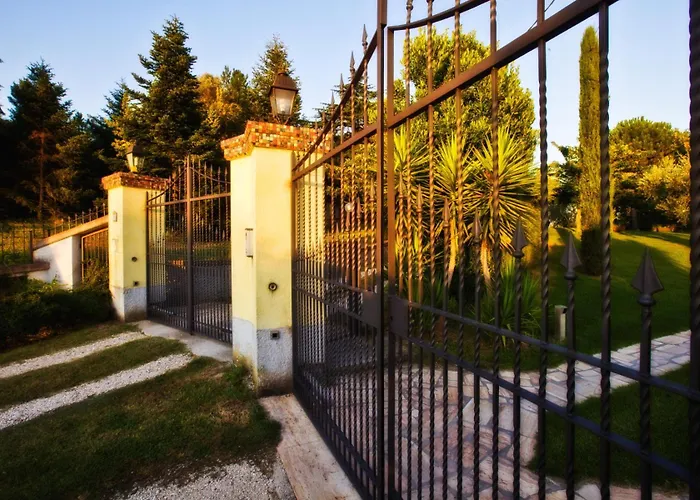 Hotels in Downtown Fiano Romano