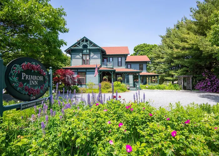 Hotels in Downtown Bar Harbor