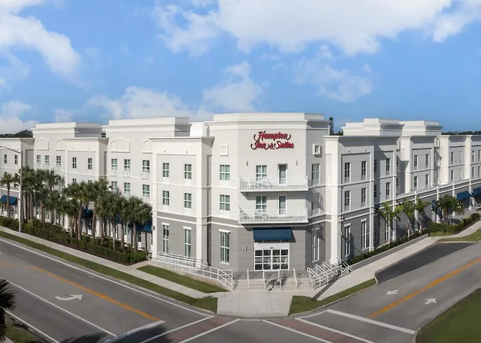 Hotels in Downtown Vero Beach