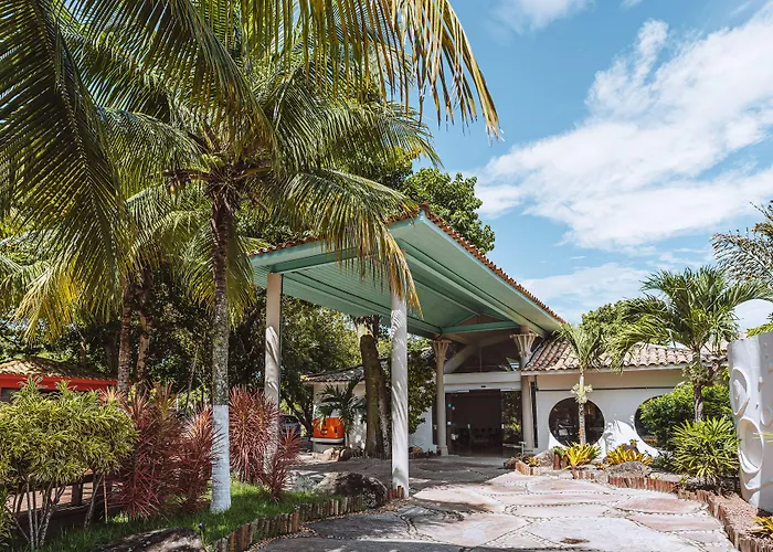 Hotels in Downtown Armacao dos Buzios