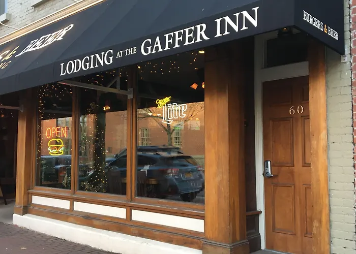 Hotels in Downtown Corning