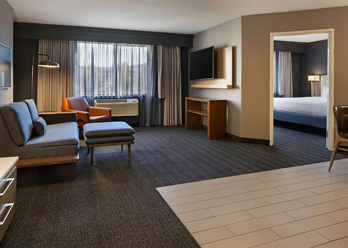 Hotels in Downtown Sacramento