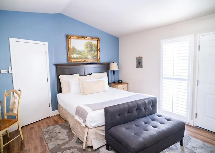 Hotels in Downtown Grass Valley