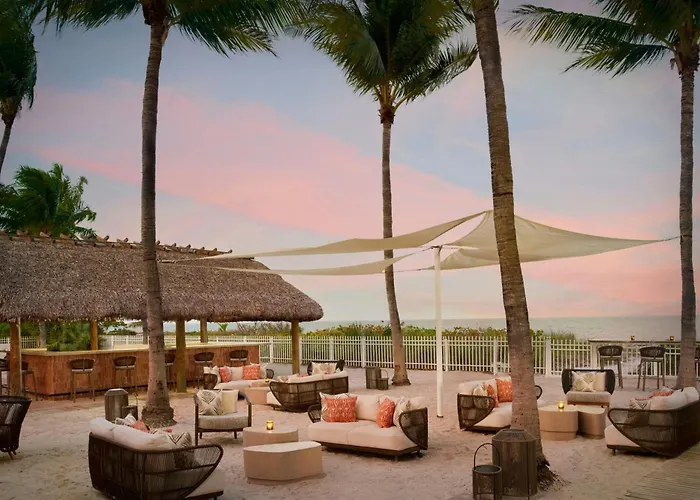 Hotels in Downtown Key Biscayne
