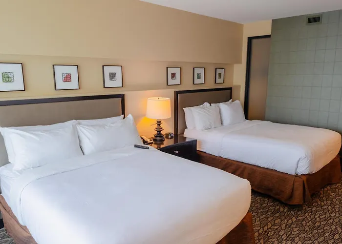 Hotels in Downtown Princeton