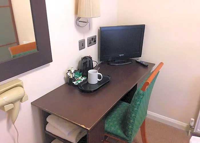 Hotels in Downtown High Wycombe
