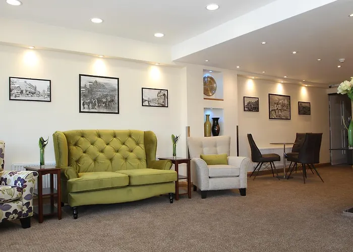 Hotels in Downtown Chester